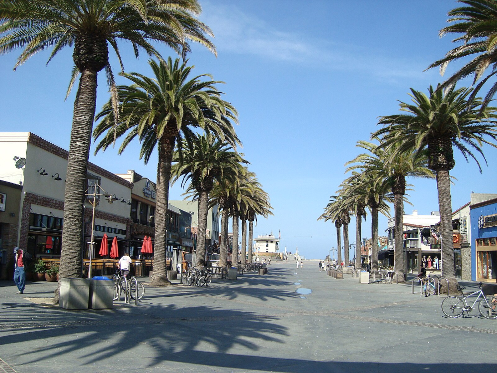 Hermosa Beach Pier VIP Maids House Cleaning